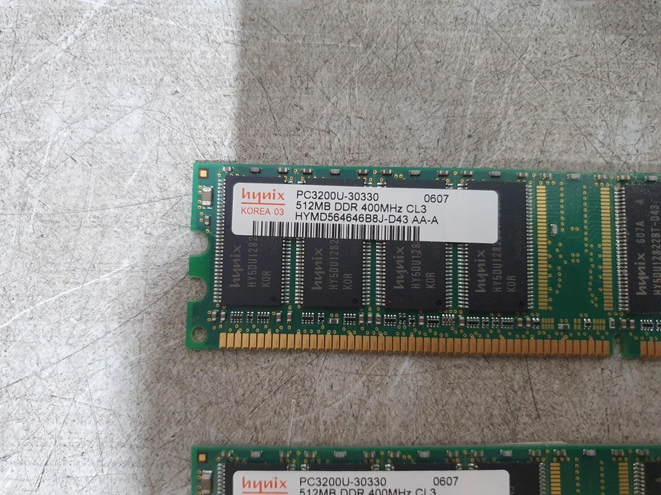 Pair Of 2 Hynix HYMD564646B8J-D43 AA-A DDR1 SDRAM PC3200U 400MHz (512MB+512MB) - Image 2 of 4
