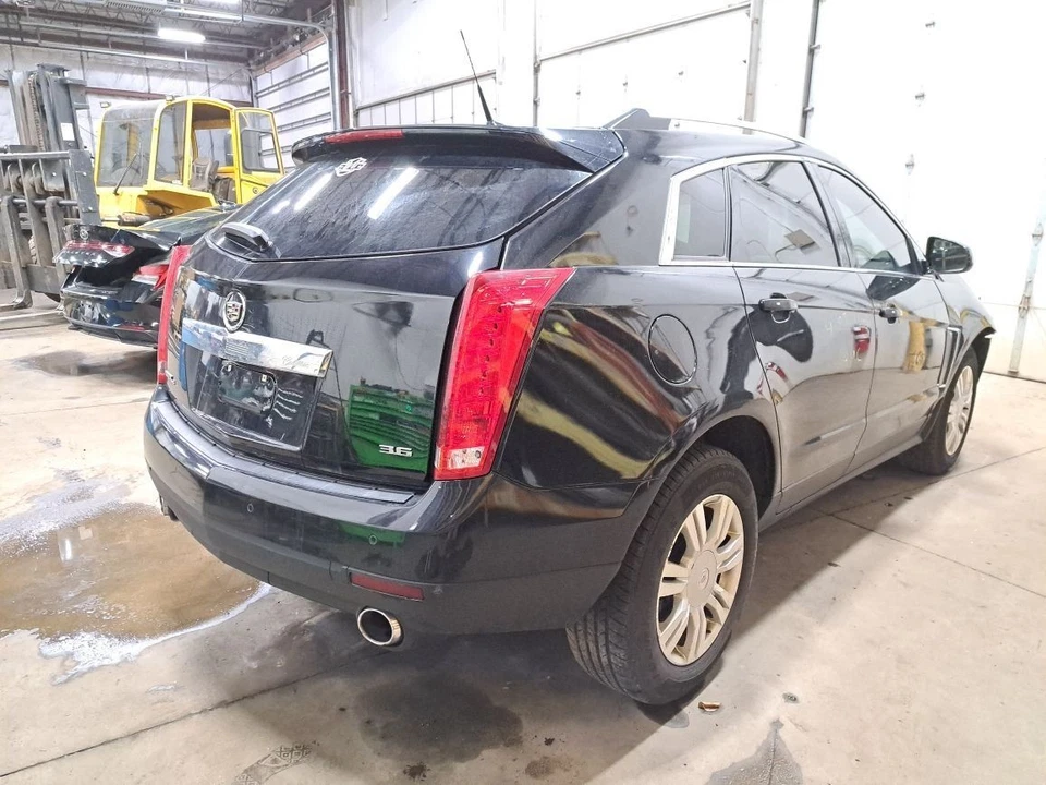 Cilindro maestro de freno Srx Sku #4087579 2014 Foto 4 de 4