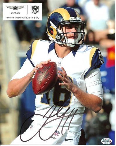 JARED GOFF Los Angeles Rams 8X10 Autographed Promo Photo with BDS COA #2839 - Picture 2 of 3