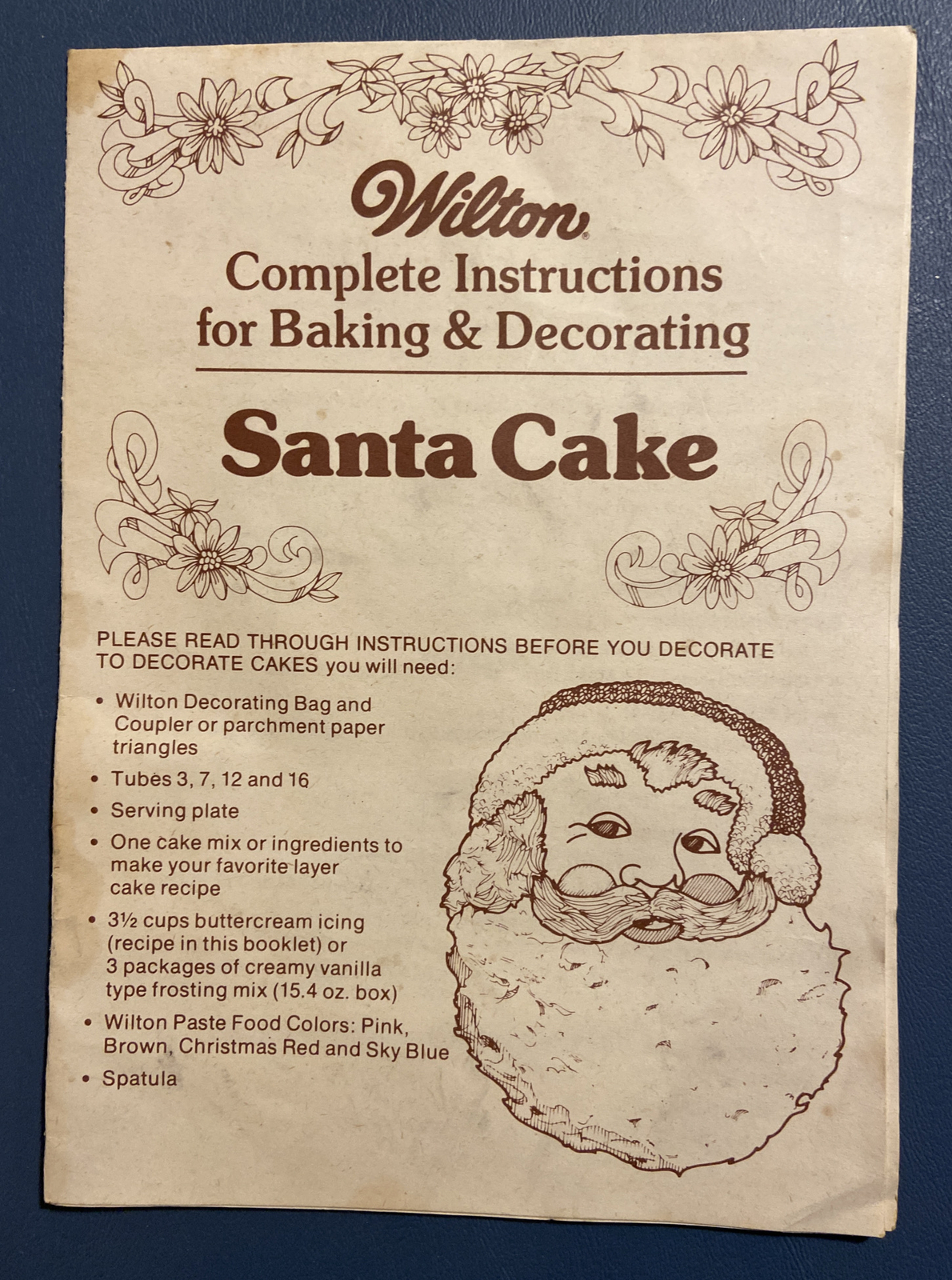 Vintage Wilton Stand up Santa Claus Cake Pan, 1985 Aluminum 2 Piece  Christmas Set With Original Box and Instructions, 11 Tall 