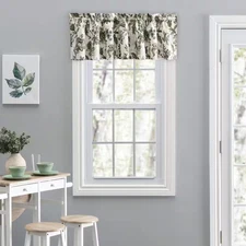 Madison Floral 15 In. L Polyester/Cotton Tailored Valance in Blue
