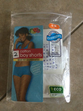 Fruit of the Loom women s 2 Pair Boy Shorts UnderWear Size 6 Medium NEW