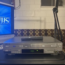 GO.Video DVR4400 DVD VCR MP3 Combo Player Hi-Fi Stereo With Remote Works Great 