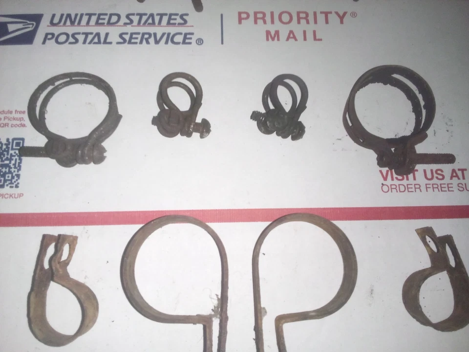 Lote de 15 abrazaderas de manguera diferentes años 50, línea de combustible/agua de doble cable, soportes de montaje Foto 4 de 4