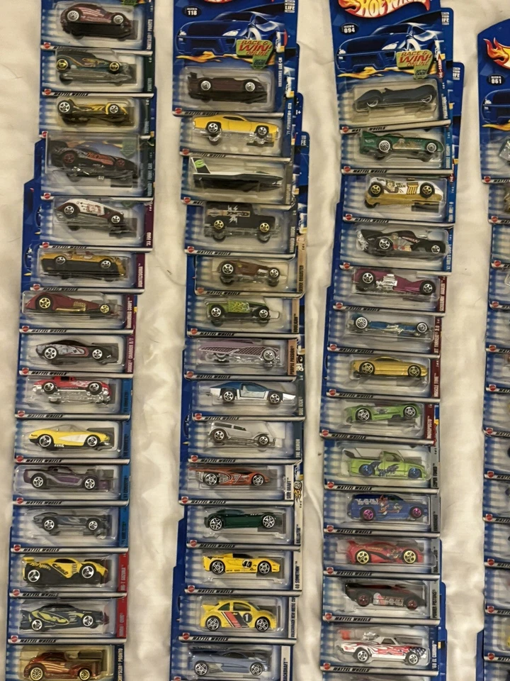 🔥Hot Wheels 01-02 First Editions 1 Of 40 Plus Many More ,Chase Cars , & More 🔥 - Image 4 of 4