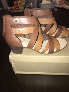 clarks valarie dream sandal