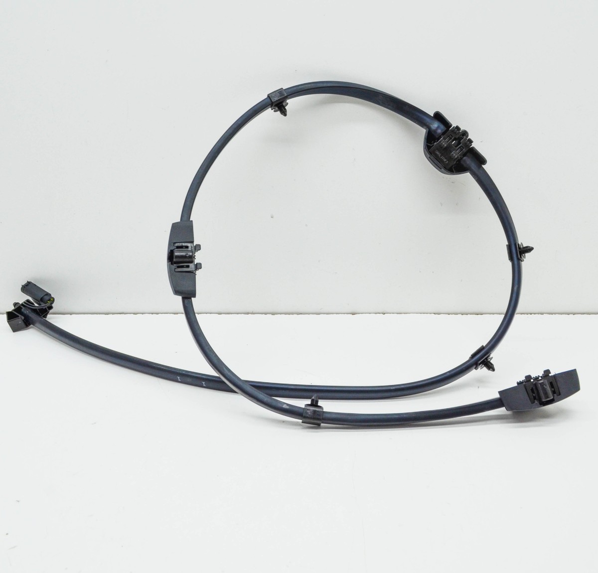 BMW E70 X5 2009-2013 Front Wiper Washer Nozzle Hose Replacement - Direct Fit OEM #61667238835