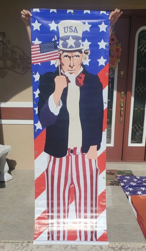 Bandera de Estados Unidos y envoltura de columna del Tío Sam - cuadrada, redonda o simplemente colgada - con ojales. Foto 2 de 4