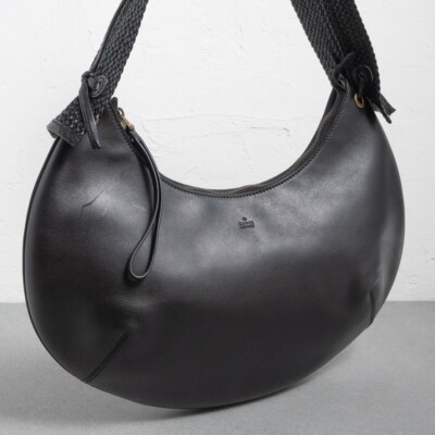 GUCCI Shoulder Bag Black Leather Braid Gold Hobo Half Moon