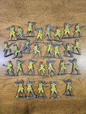 28 VTG Flat Napoleonic Era Military Lead Figures, Likely German 1930's, Preowned