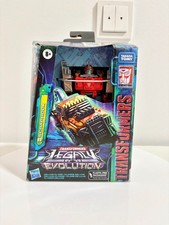 Hasbro Transformers: Legacy Evolution Deluxe Class Scraphook 100% nuovo