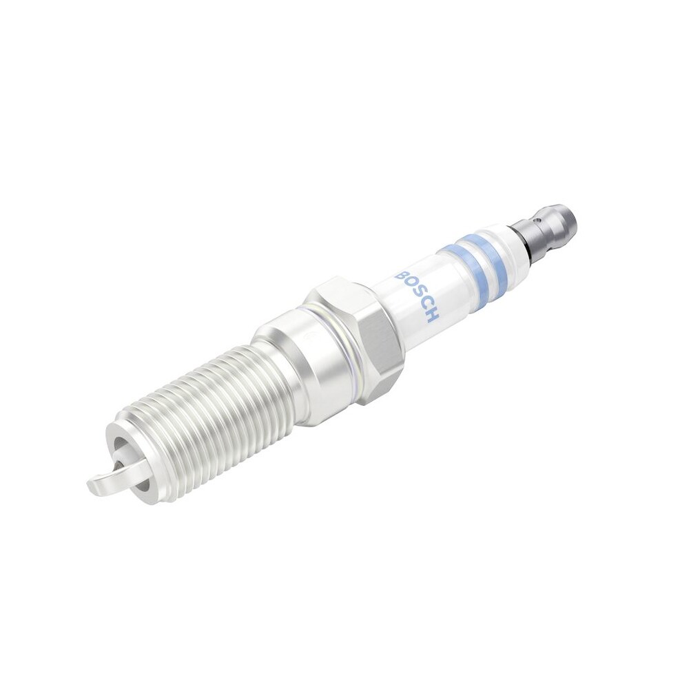 BOSCH Spark Plug For CHEVROLET Captiva Sport FORD USA MAZDA 3 01-17 0242230530
