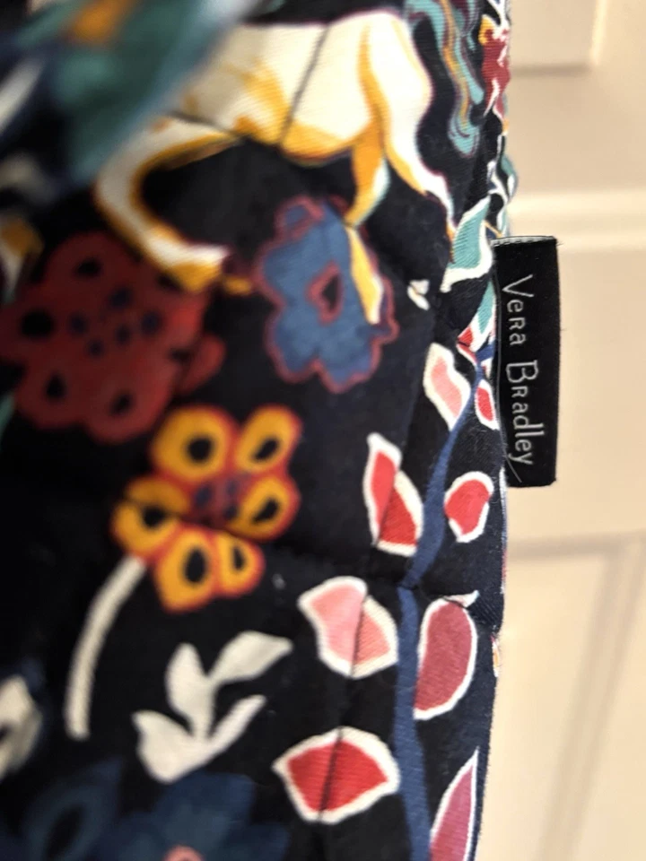 Bolsa Tote Vera Bradley Grande Encantamento Unicórnios Raposas Grande 21”x15” - Imagem 4 de 4