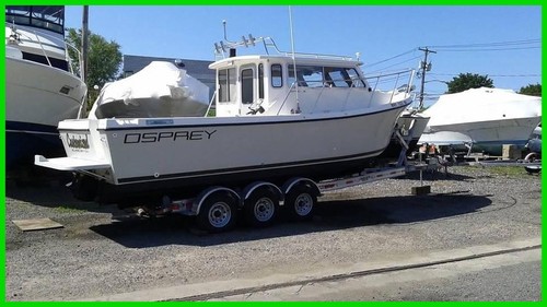 2002 Osprey Long Cabin 26' 5.7L Volvo Penta Under 400 Hours Dual Helm w/ trailer