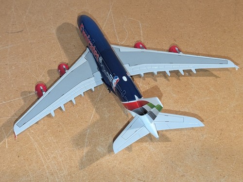 Geminijets Airbus A380-800 EMIRATES AIRLINES NBA 1/400 Die Cast Model Airplane - Picture 6 of 11