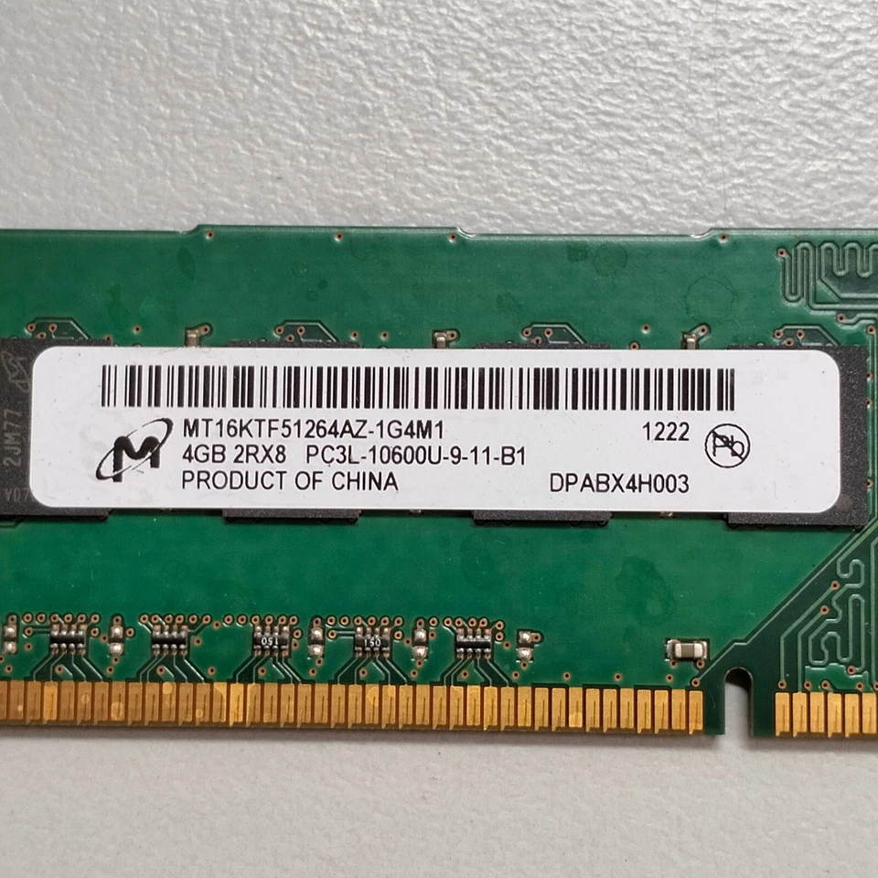 Micron 4GB DDR3 RAM PC3-10600 1333MHz non-ECC DIMM Memory MT16KTF51264AZ-1G4M1 - Image 2 of 4