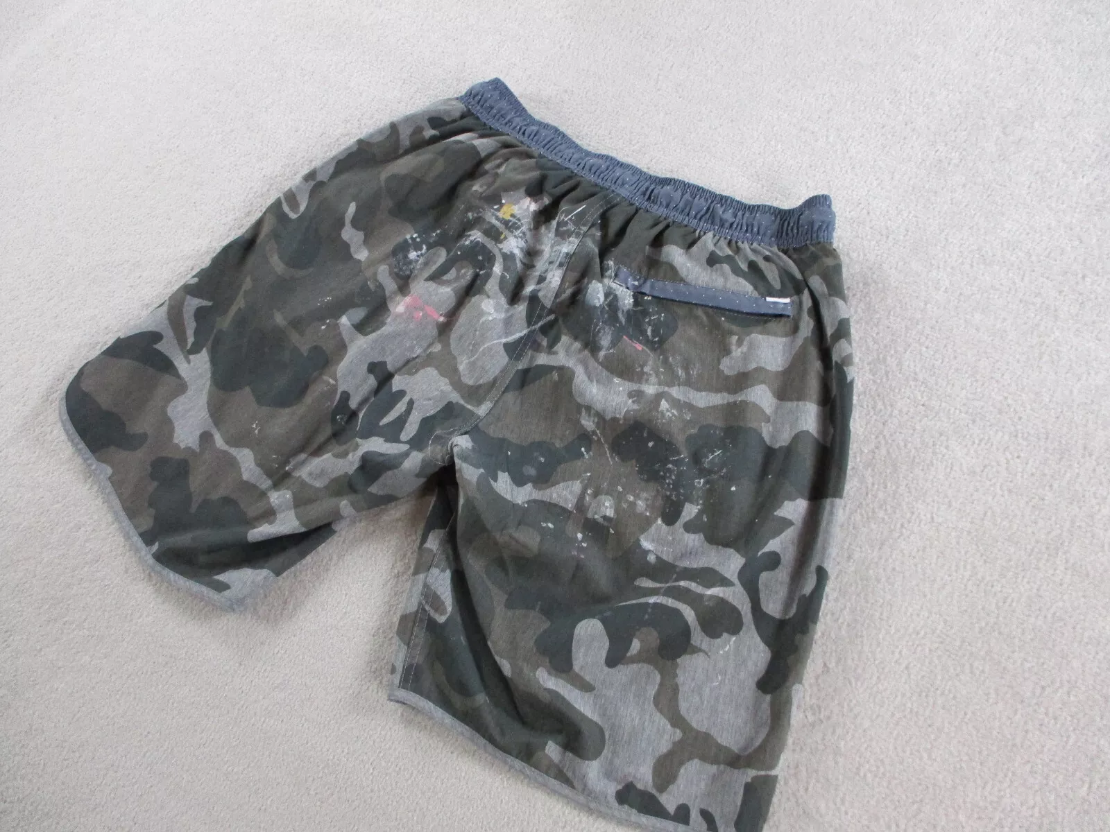 vuori camo athletic gym training 4 way stretch shorts