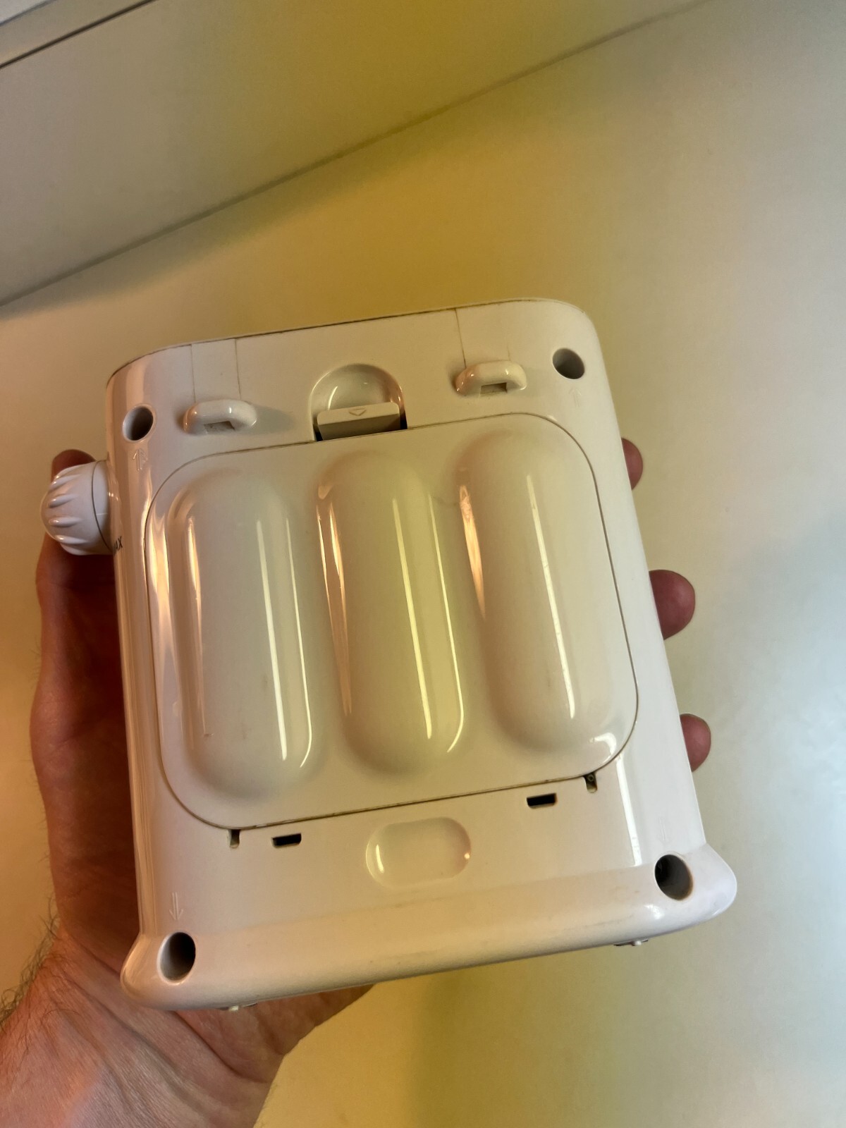 For Parts Not Working Sony ICFS79W Weather FM/AM 3 Band Radio READ