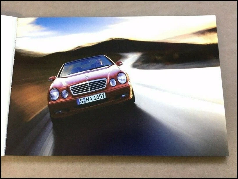 2002 Mercedes Benz CLK-Class CLK320 CLK430 Cabriolet 64page Car Brochure Catalog Foto 3 de 4