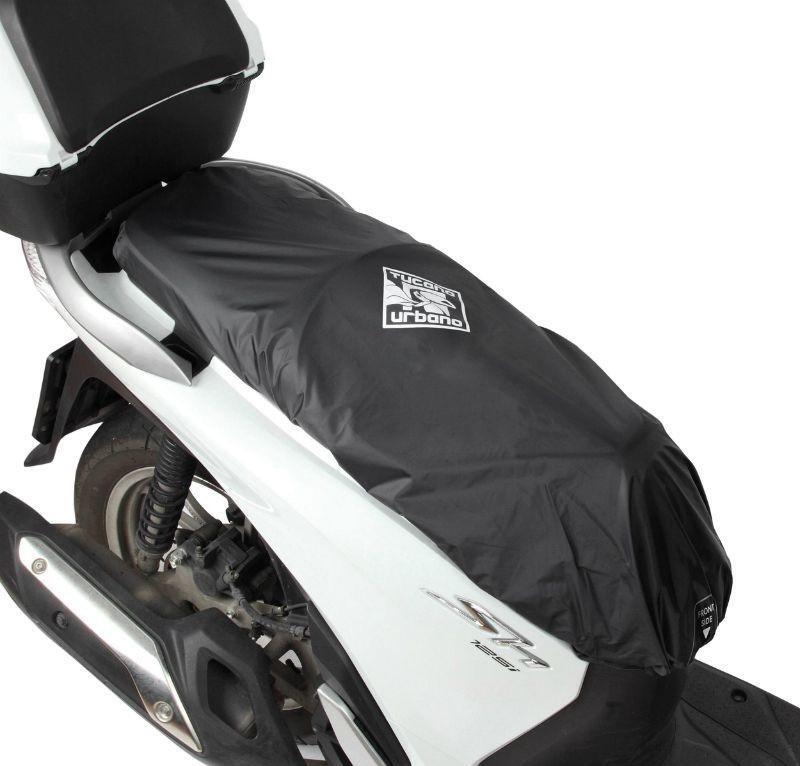 Seat cover start étanche Tucano protégeant la selle de la pluie et des UV taille 50x95cm