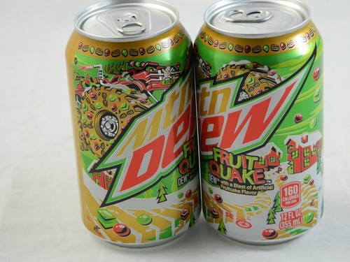 Mountain Dew Fruit Quake Navidad Nuevo MTN ENVÍO Y DEVOLUCIÓN GRATUITOS - Imagen 9 de 11