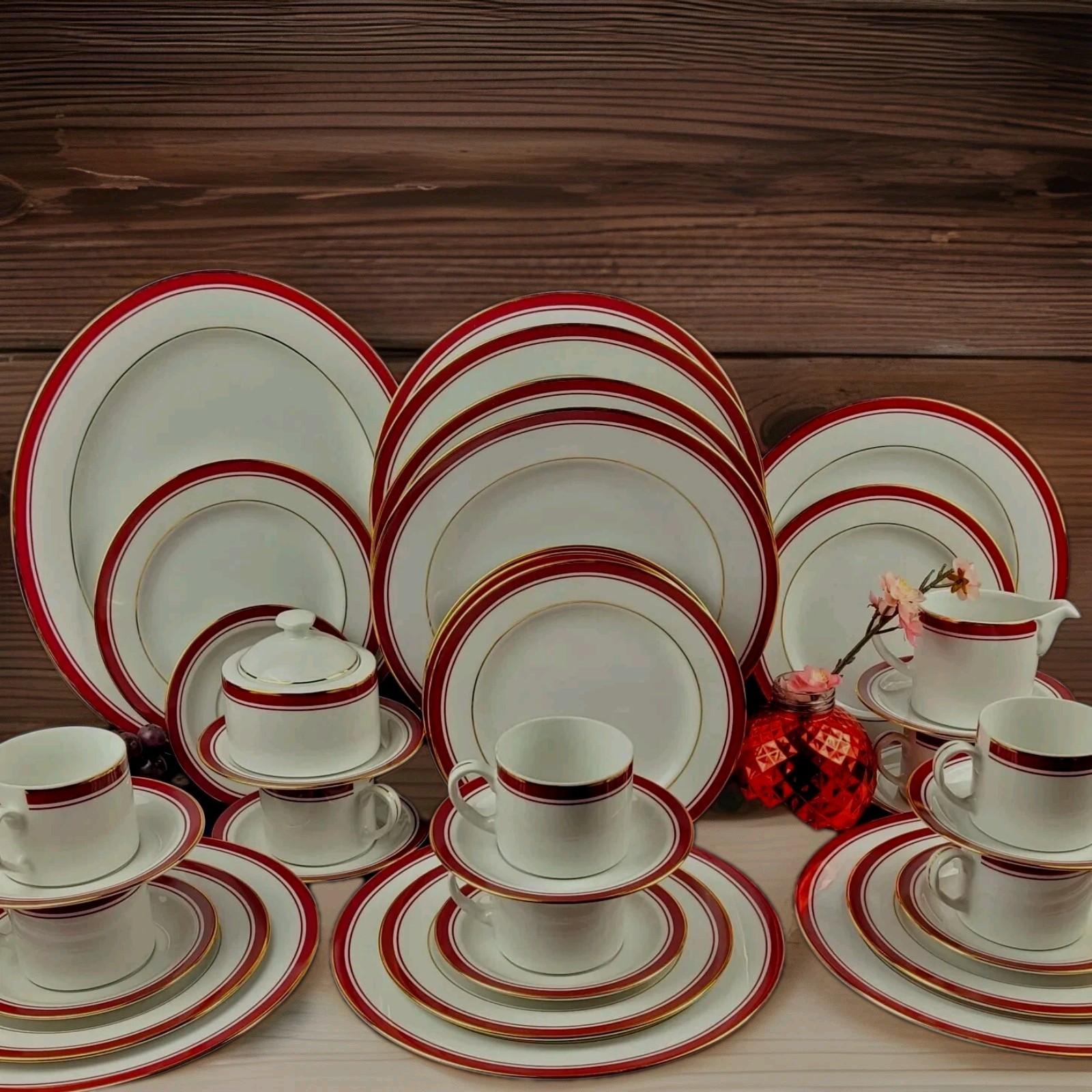 "Classics Burgundy" by Philip Kingsley - Service for 8 & Hostess Pieces - 36 pcs