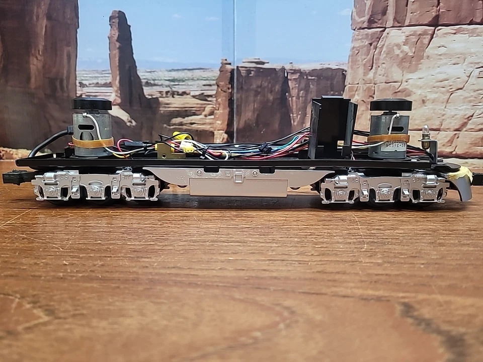 MTH O 规格双电机底盘和非供电底盘适用于项目或零件 — 第 2/4 张图片