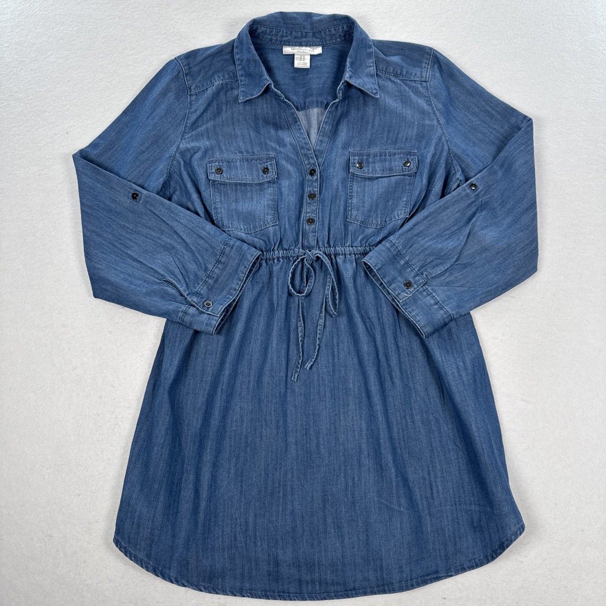 Motherhood Maternity Chambray Henley Shirt Medium Denim Drawstring Adj  Sleeves
