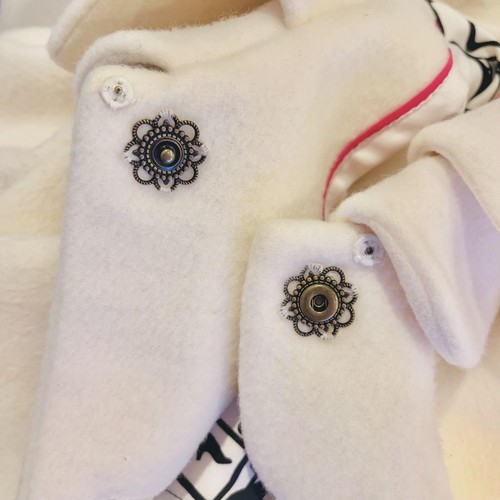 Anna Sui Dolly Girl White Coat - Picture 7 of 11