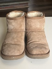 UGG Kids' Classic Mini II Size 4 Chestnut Low Boot Used
