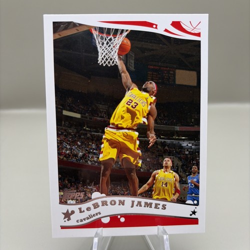 LeBron James #200 2005 Topps card
