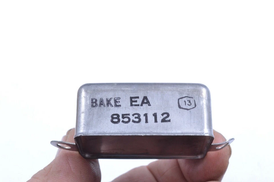 Papel condensador fijo Astron Allied Signal Inc. NSN 5910-00-254-3245 PN 853112 Foto 2 de 4