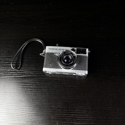 Vintage Olympus 35 EC2 Film Camera Zuiko 1:2.8 42mm Rangefinder