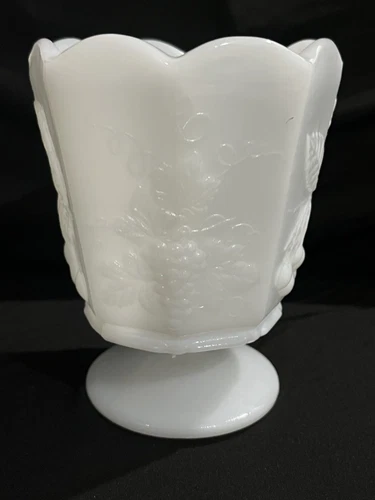 *Vintage Napco Milk Glass Grapes Vine Pattern Pedestal Compote Vase With Lid