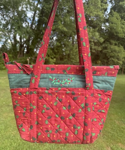 Quilted Tote Bag Medium Red Christmas Holly Double Handle - Picture 2 of 8