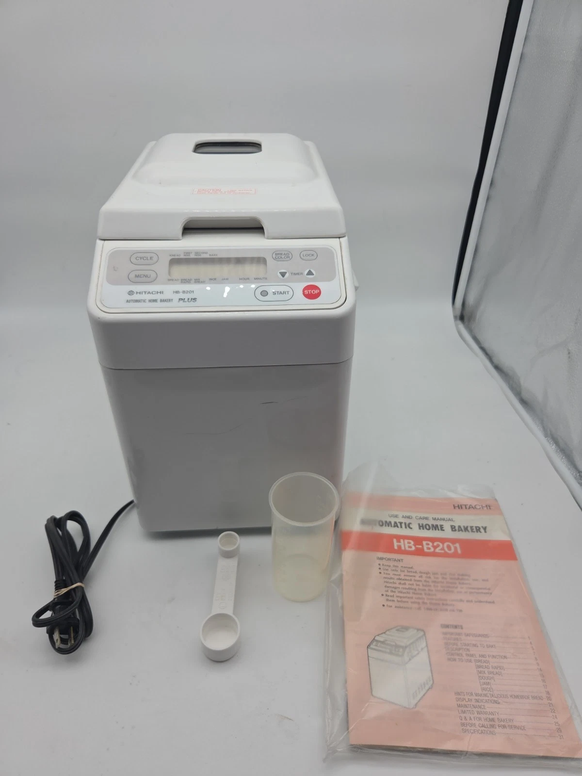 Hitachi HB-B201 Plus Automatic Home Bakery Bread Machine Maker White Works
Opens in a new window or