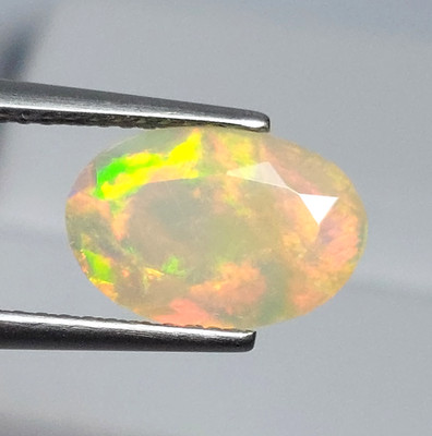 1.29Cts GLITTERING 3D PEACOCK PATTERN NATURAL SOLID WELO OPAL LOOSE GEMSTONE
