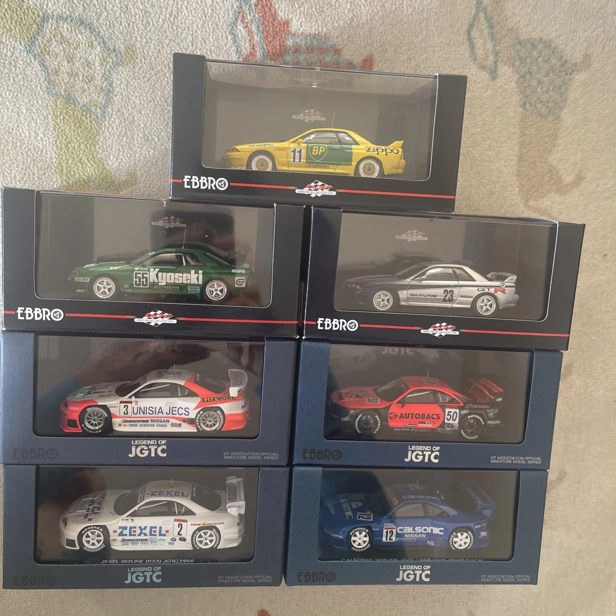 Preços baixos em Nissan 1:43 Carros de Corrida de metal fundido