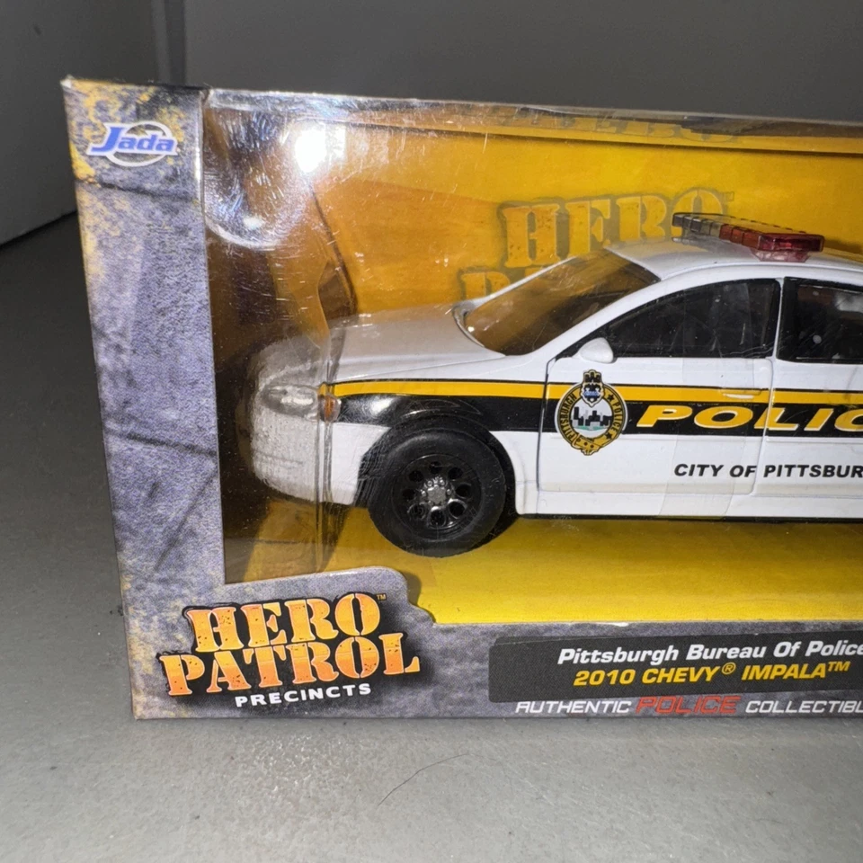 Jada Toys Hero Patrol Pittsburgh Bureau of Police 2010 Chevy Impala NIB 1:32 - Image 2 of 4