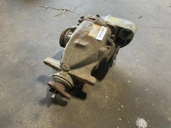 BMW 328I XDRIVE 2011 eje trasero diferencial 3,91 AWD fabricante de equipos originales+ Foto 2 de 4