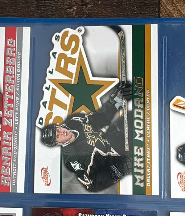 2003-04 Pacific Atomic McDonald's #15 Mike Modano