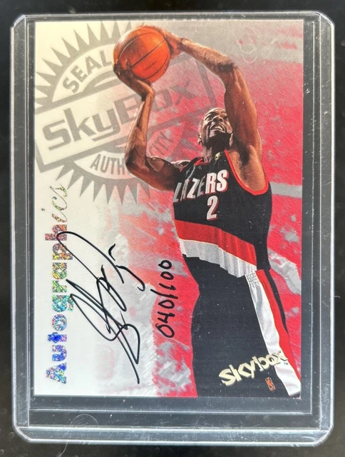 1997-98 Skybox Premium Stacey Augmon Autographics Auto #/100 Clippers