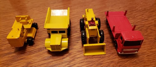 Lot of 4 Lesney Matchbox Construction Vehicles England 1960s Tractor, Dump Truck