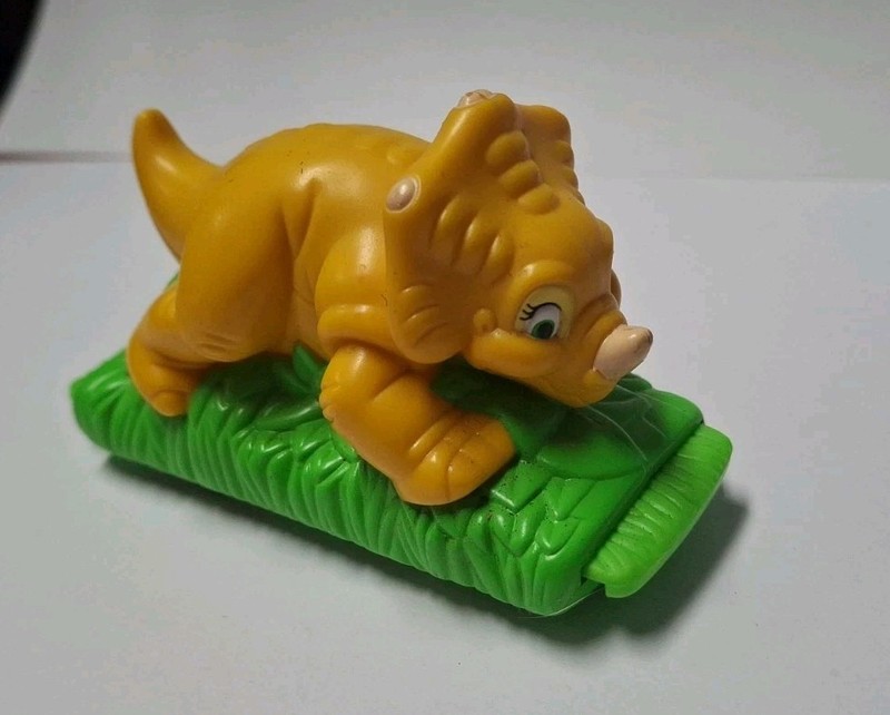 Vintage 1997 The Land Before Time Burger King Kids Club Meal Toy Used - Cera