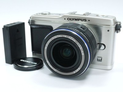Olympus PEN E-P1 Mirrorless Digital Camera 14-42mm Lens - Tested (1265 shots)