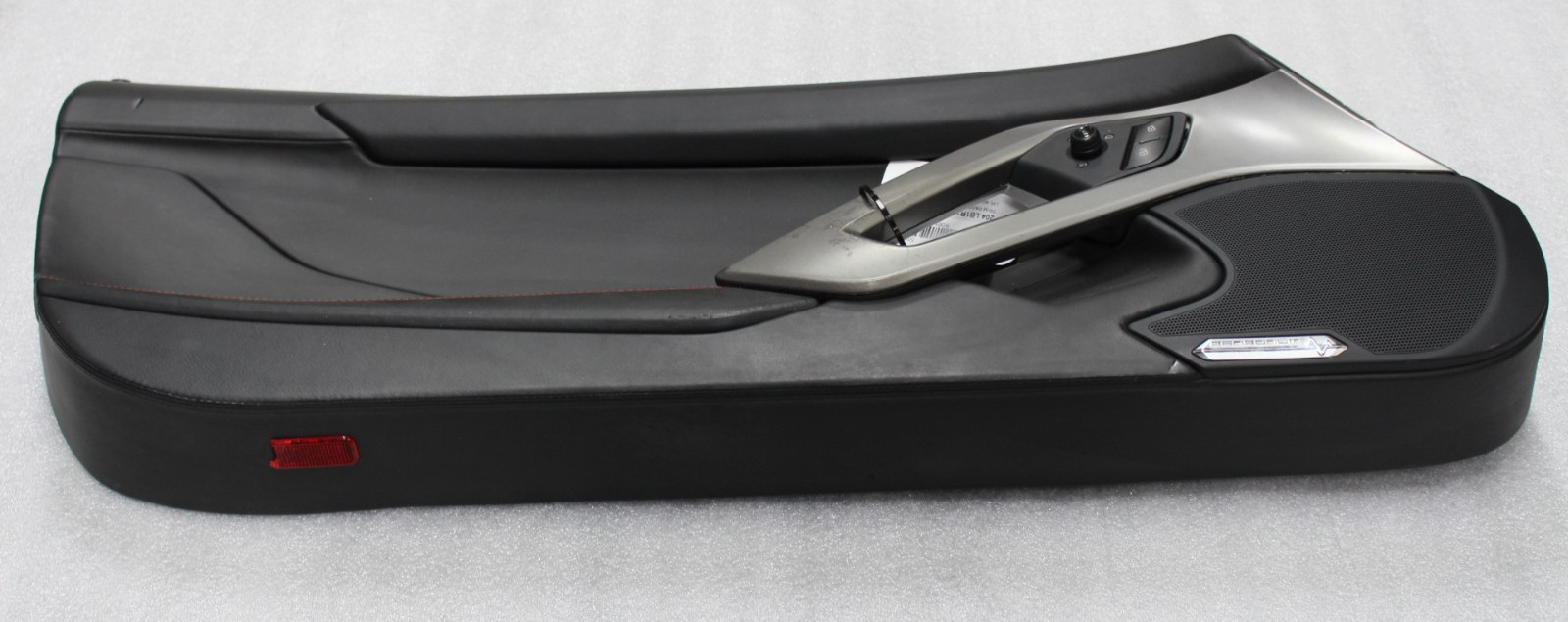 Lamborghini Aventador, LH, Front Door Trim Panel, Scratches, Used, 471868423B