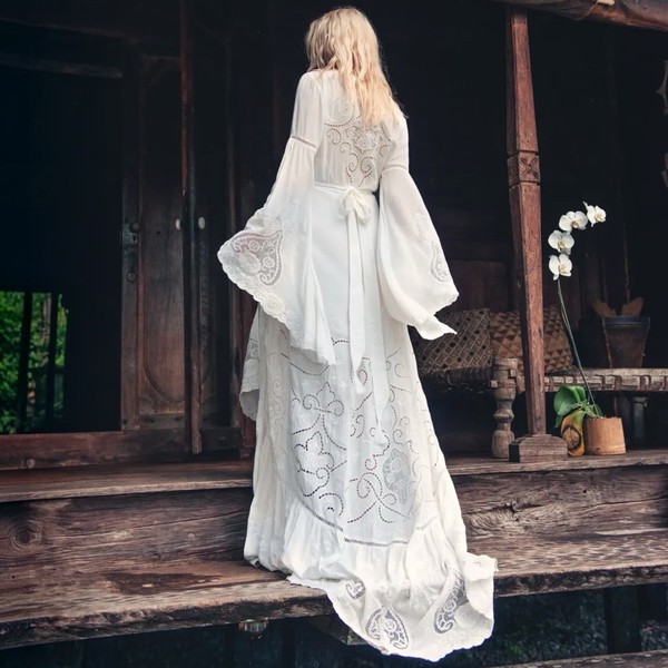 Spell & the Gypsy Gwendolyn Dress Size Extra Small XS Bridal White Wrap Gown
