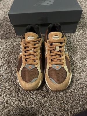 New Balance 2002RX GORE-TEX Tobacco Brown Beige Suede Men's Sneakers  M2002RXG