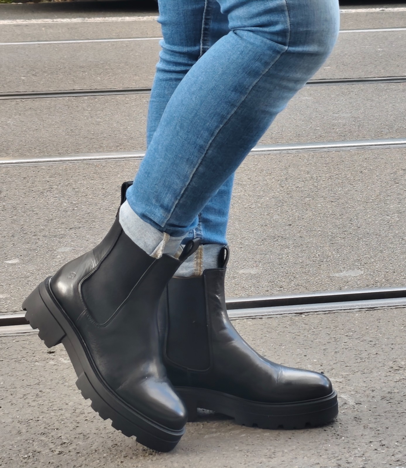 Shoedesign Copenhagen Valeria cálido negro mujer cuero auténtico Chelsea boot forrado
