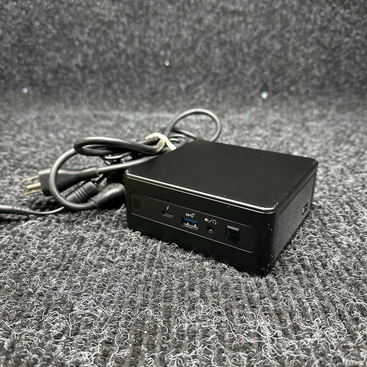 Intel NUC 11 Perf NUC11PAH Tall Mini PC i5-1135G7 2.4GHz 16GB RAM